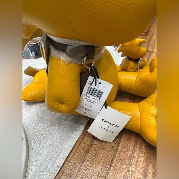 COACH X PEANUTS EXCLUSIVE WOODSTOCK BUNDLE BRAND NEW ULTRA RARE 100% AUTHENTIC - Picture 10 of 15